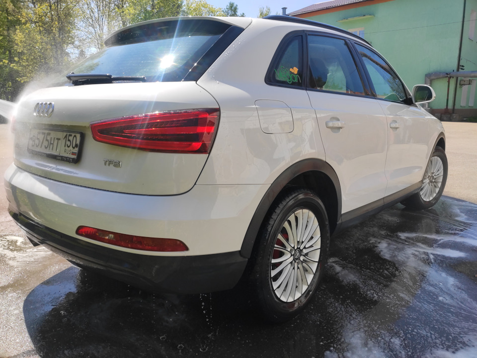 Фото в бортжурнале Audi Q3 (1G)