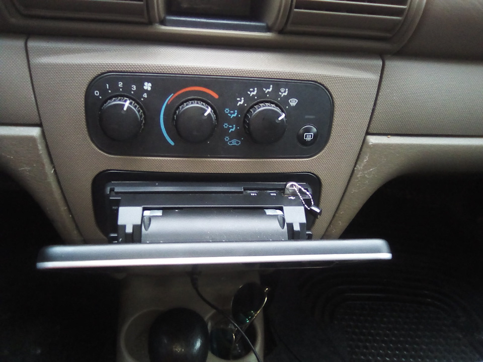 Фото в бортжурнале Dodge Stratus (2G)