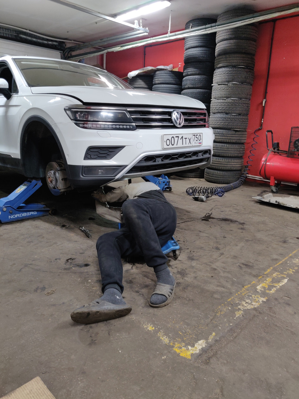 Фото в бортжурнале Volkswagen Tiguan (2G)