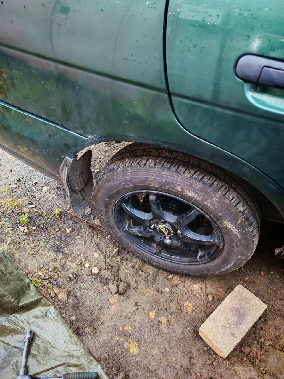 Photo from the logbook Nissan Almera I (N15)
