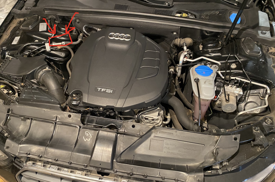 Вот сюда — Audi A4 (B8)