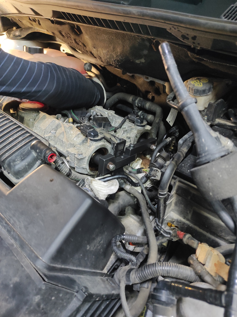 Работа — Ford Kuga (1G)