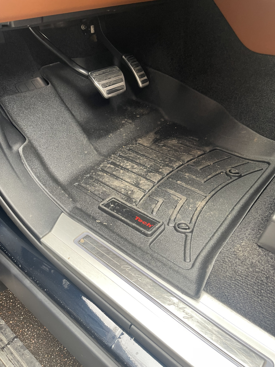 Коврик — Сторона водителя — Land Rover Range Rover (4G)