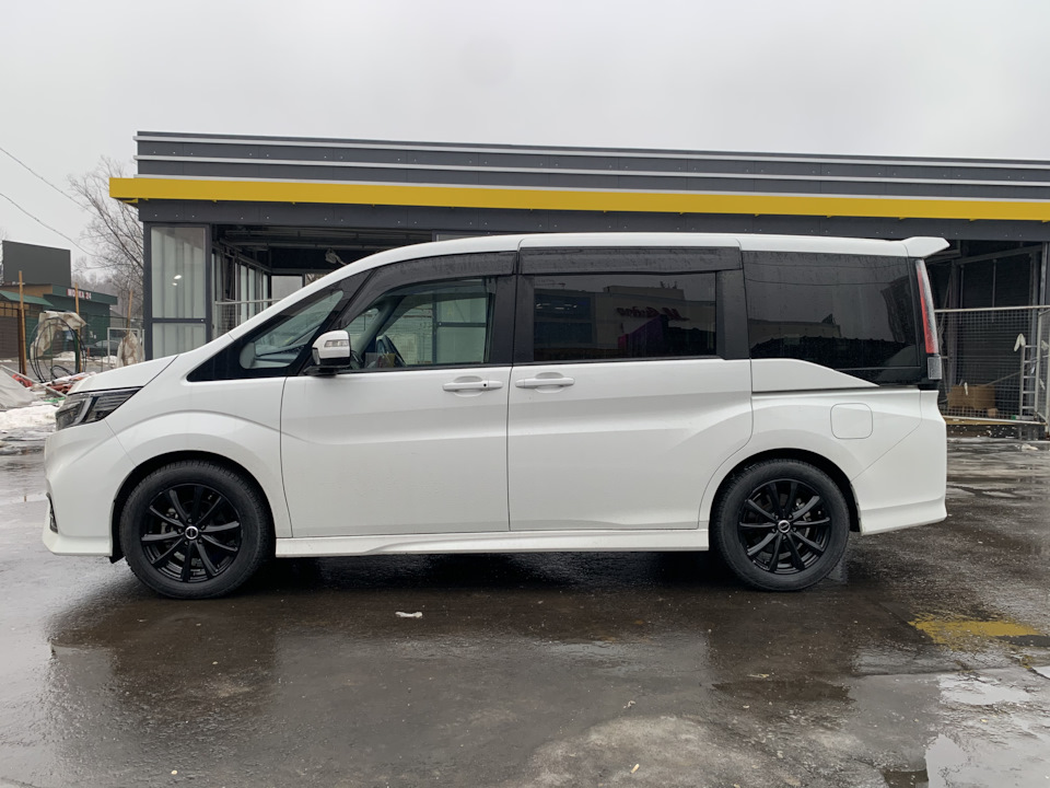 Фото в бортжурнале Honda Stepwgn (5G)