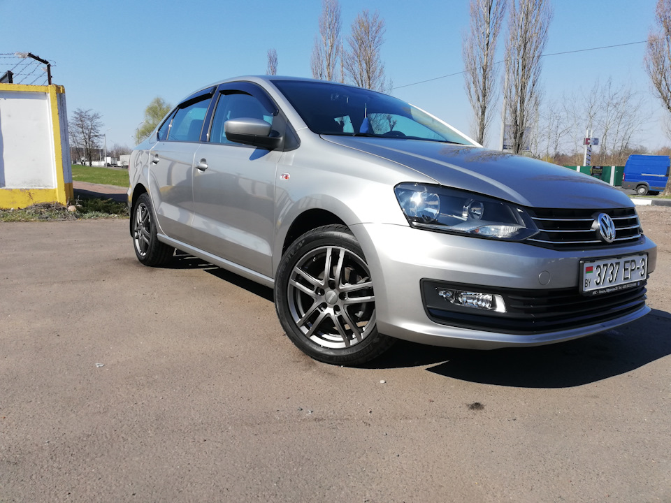 Вааах) — Volkswagen Polo Sedan