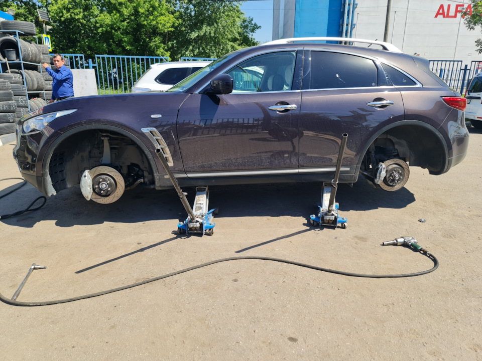 Висим)) — Infiniti FX (2G)
