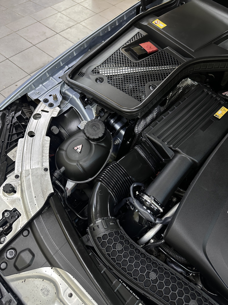 Фото в бортжурнале Mercedes-Benz C-Class (W205)