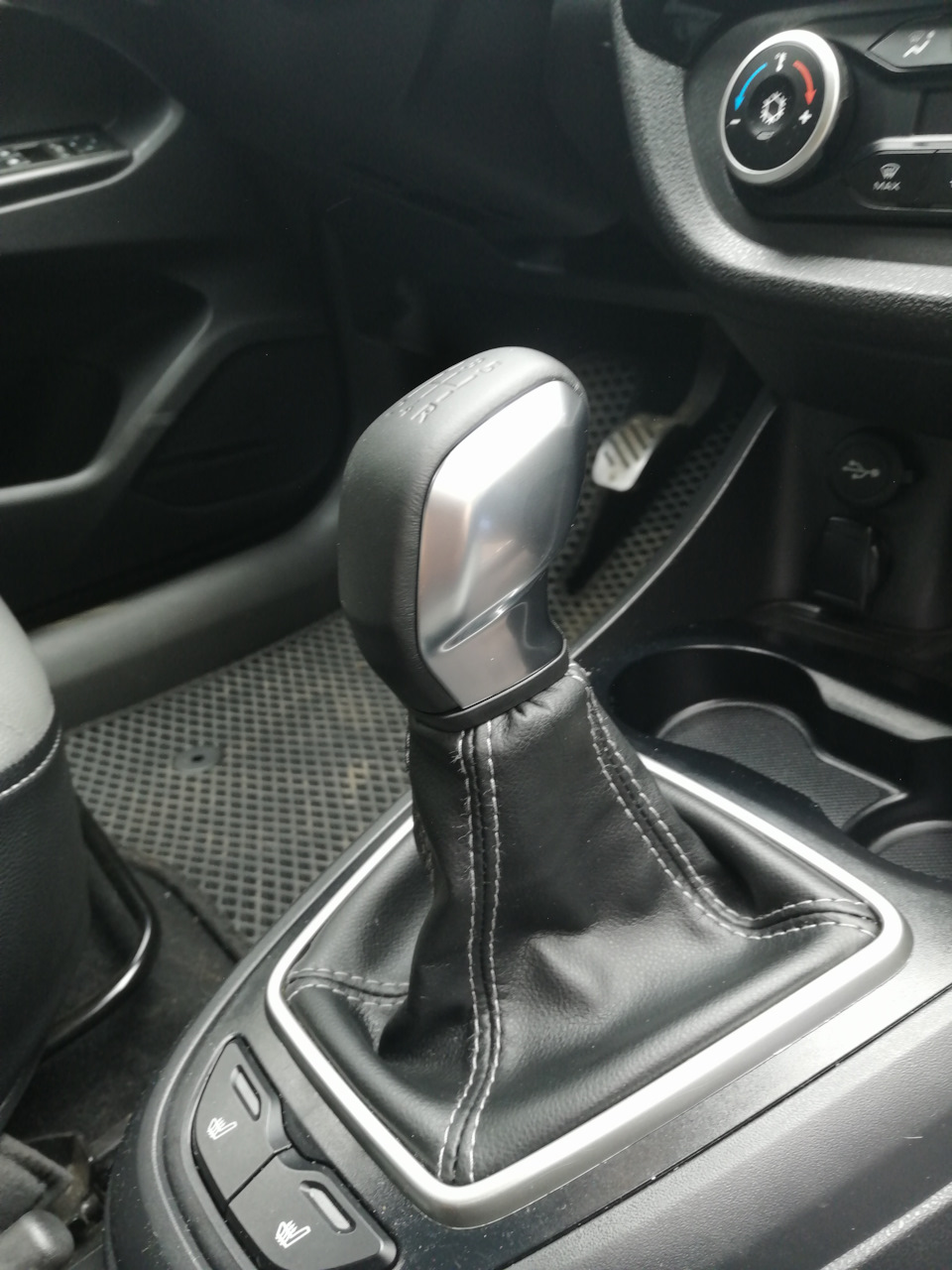 Photo from the logbook Lada Vesta SW Cross (1G)