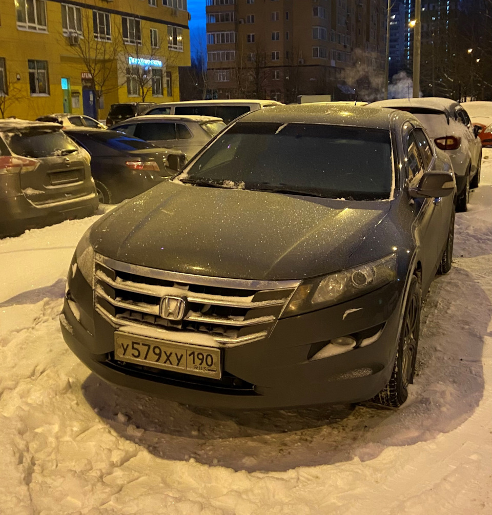 Завелся с утра нормально, но чувствовалось, что механизмам тяжело, как же тяжело движку, когда на улице -40 или -50… — Honda Crosstour