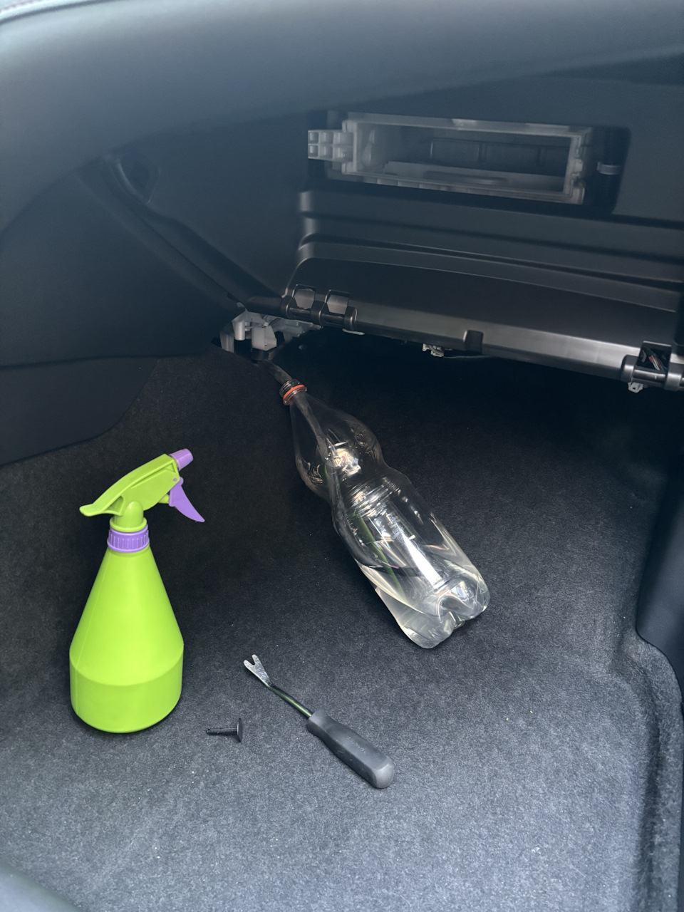 Photo from the logbook Toyota Camry (XV70)