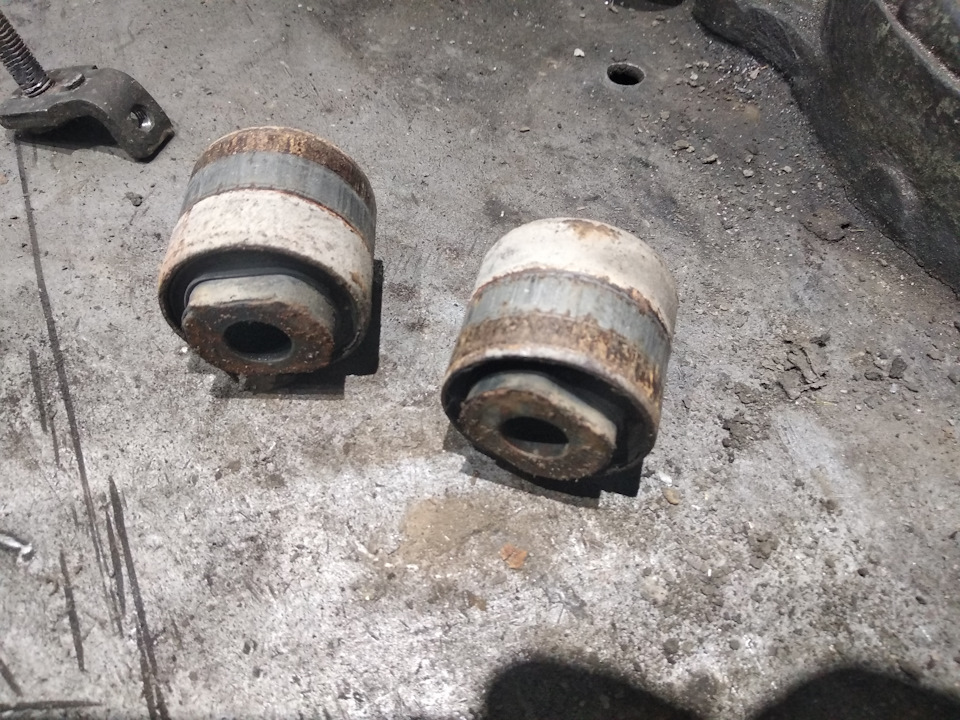 Фото в бортжурнале Subaru Legacy (BE/BH/BT)