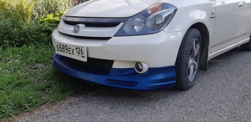 Фото в бортжурнале Honda Stream (RN1-5)