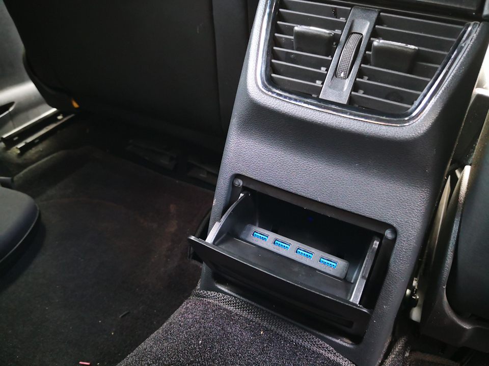 Фото в бортжурнале Skoda Octavia RS A7 Mk3