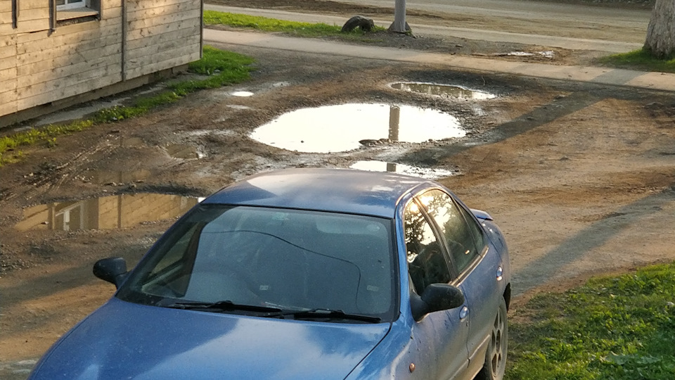 Toyota Cavalier Синий кавик 2.4 седан