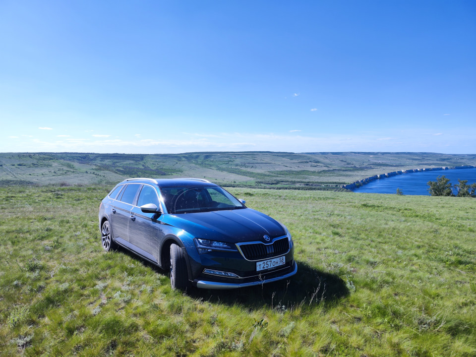 Фото в бортжурнале Skoda Superb Scout (Mk3)
