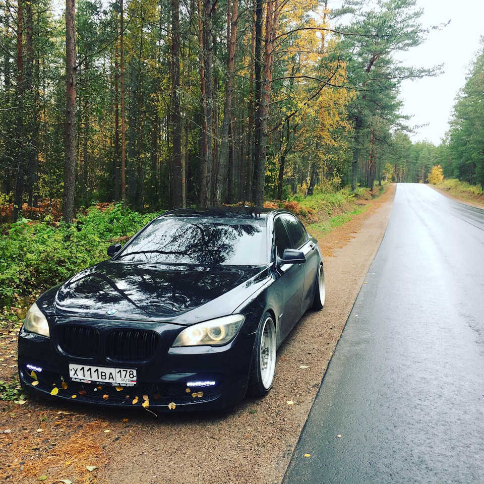 Фото в бортжурнале BMW 7 series (F01/02)