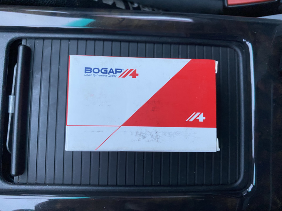 Фото в бортжурнале BMW X5 (E53)