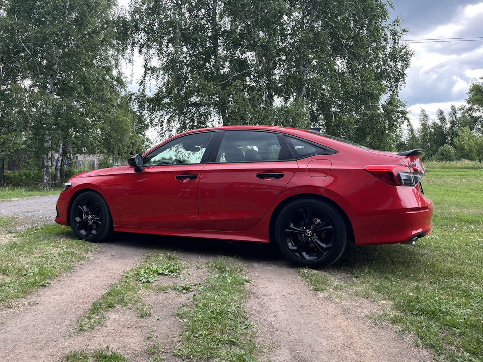 Без тонировки — Honda Civic 4D (11G)