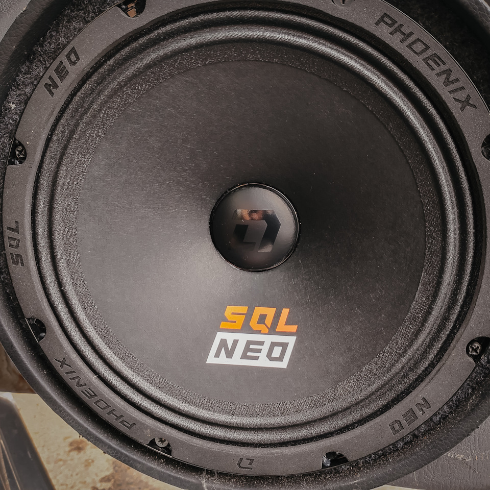 DL Audio SQL Phoenix NEO 200: Шаг вперед после Barracuda