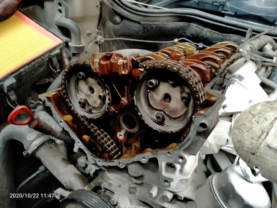 Фото в бортжурнале Mercedes-Benz E-Class (W210)