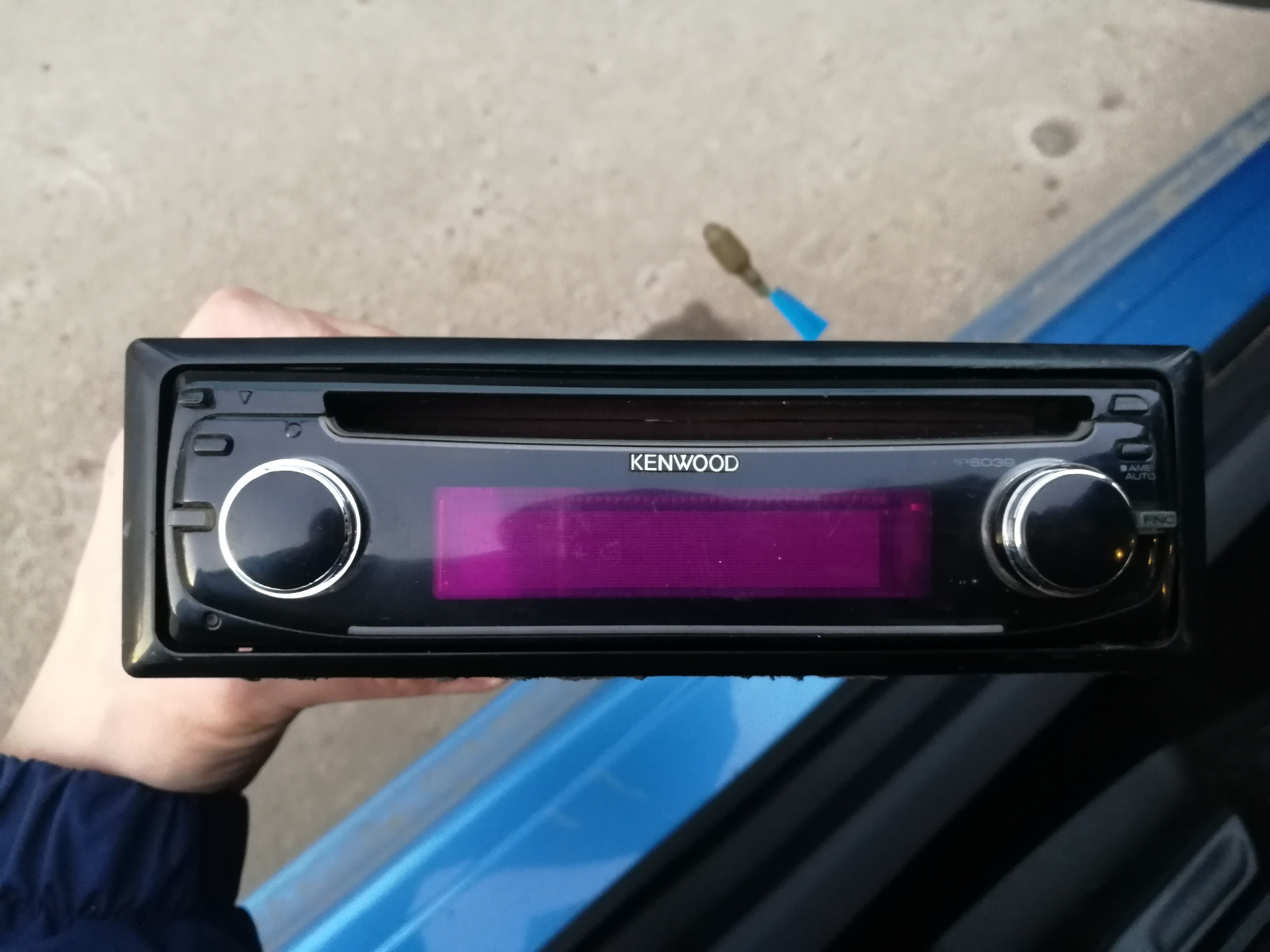 Kenwood KDC-MP6039. У кого был такой? — Ford Focus Hatchback II