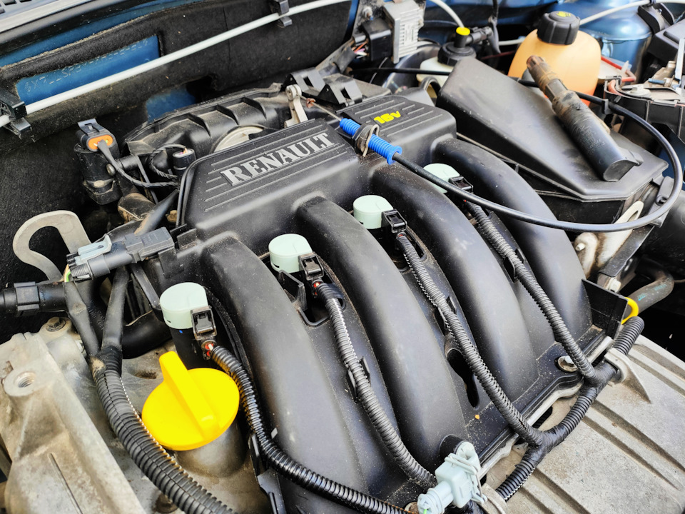 Фото в бортжурнале Renault Logan (1G)
