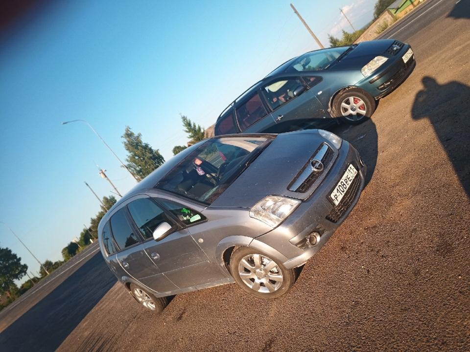 В пути. — Opel Meriva (A). Запчасти на фото: LP108