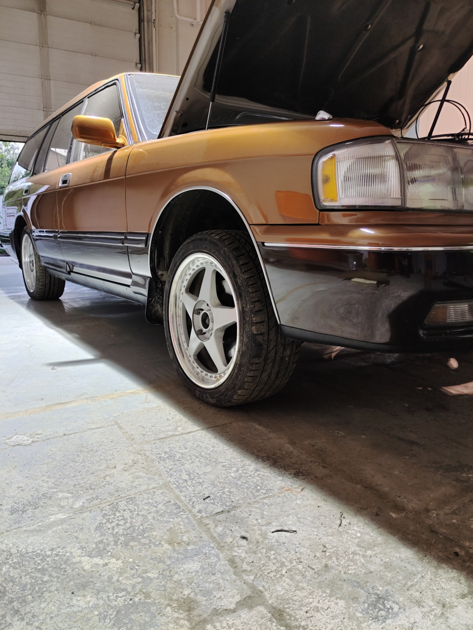 Жип — Toyota Crown Wagon (S130)