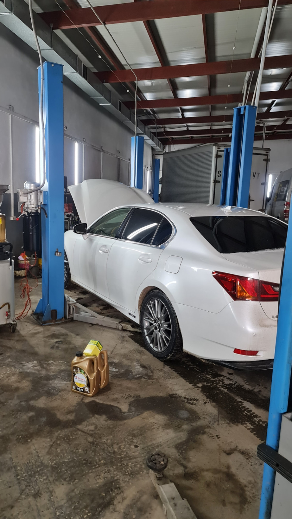 Фото в бортжурнале Lexus GS 450h (2G)