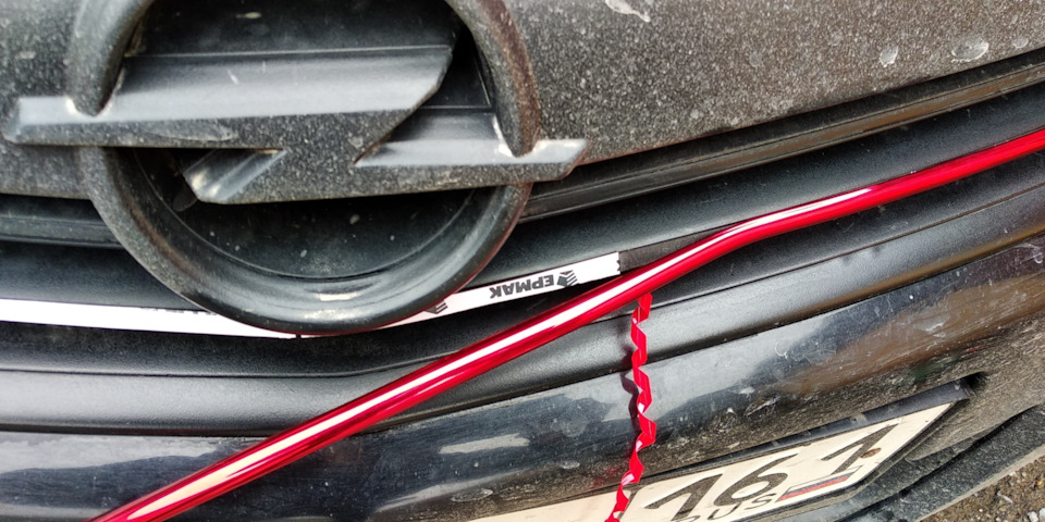 Наклейка полосы — Opel Astra H