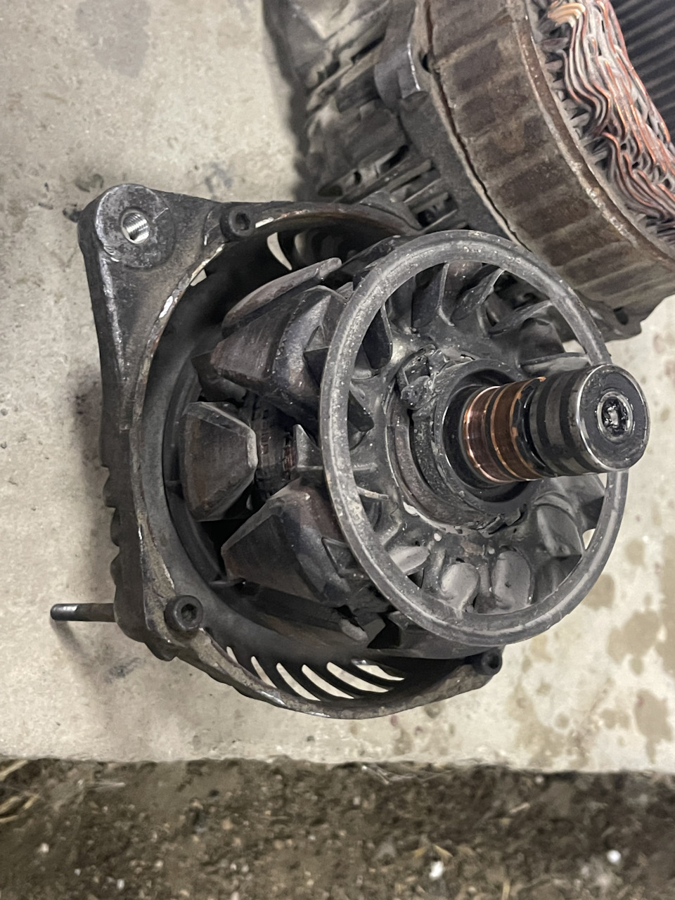 Фото в бортжурнале Nissan Pathfinder (3G)
