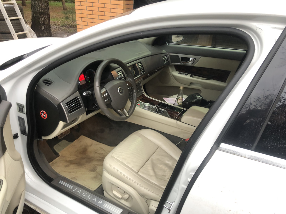 Фото в бортжурнале Jaguar XF (1G)