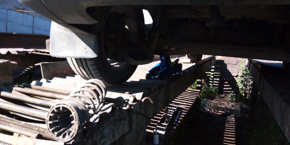 Фото в бортжурнале Citroen Berlingo  (2G)