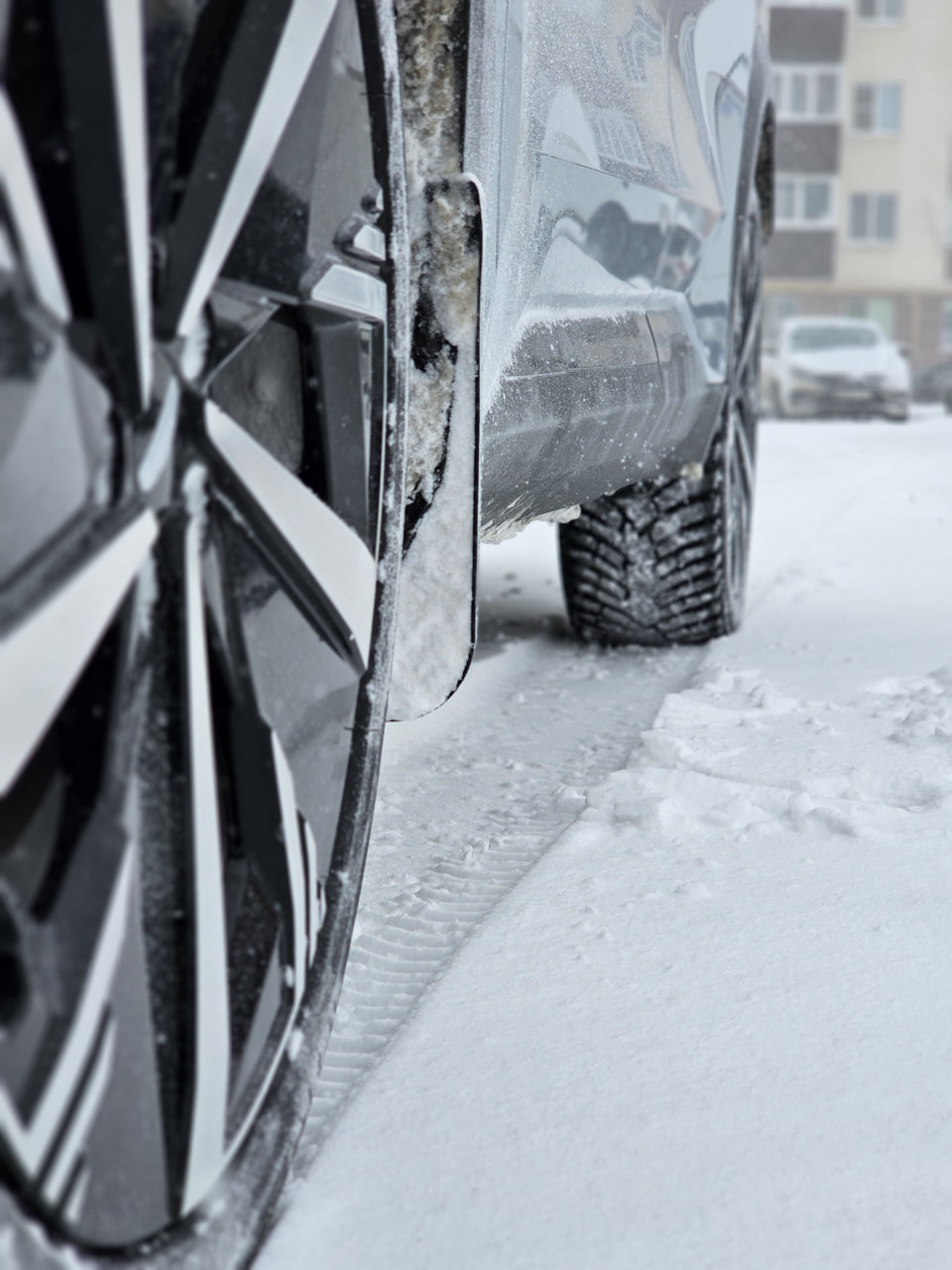 Фото в бортжурнале Geely Atlas (2G)