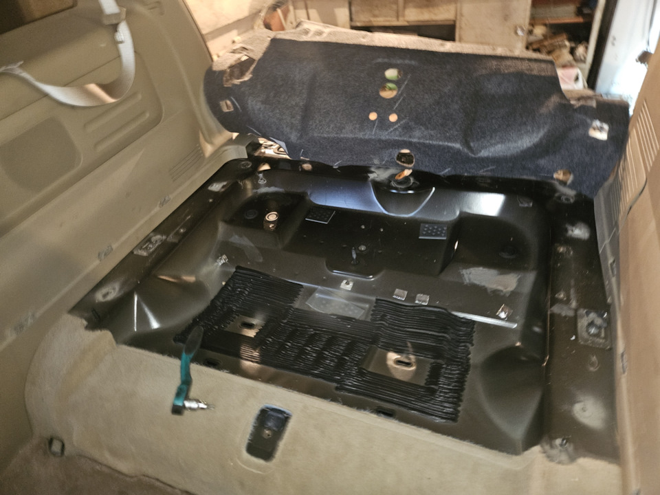 Фото в бортжурнале Ford Explorer (4G)