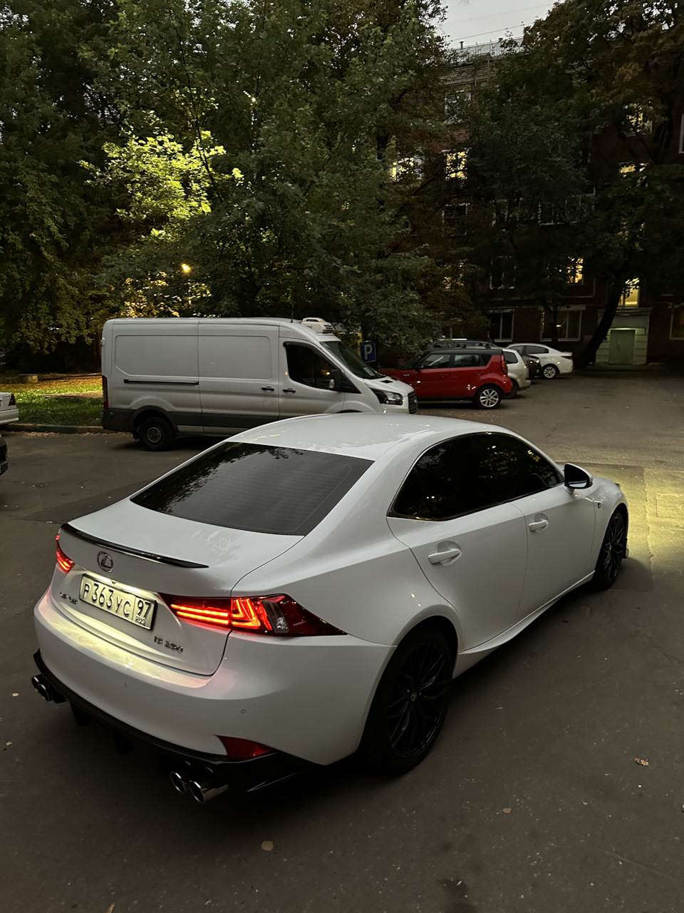 Фото в бортжурнале Lexus IS III