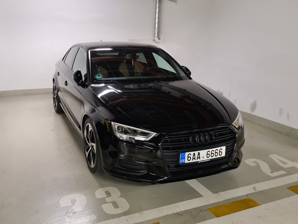Фото в бортжурнале Audi A3 Sedan (8V)