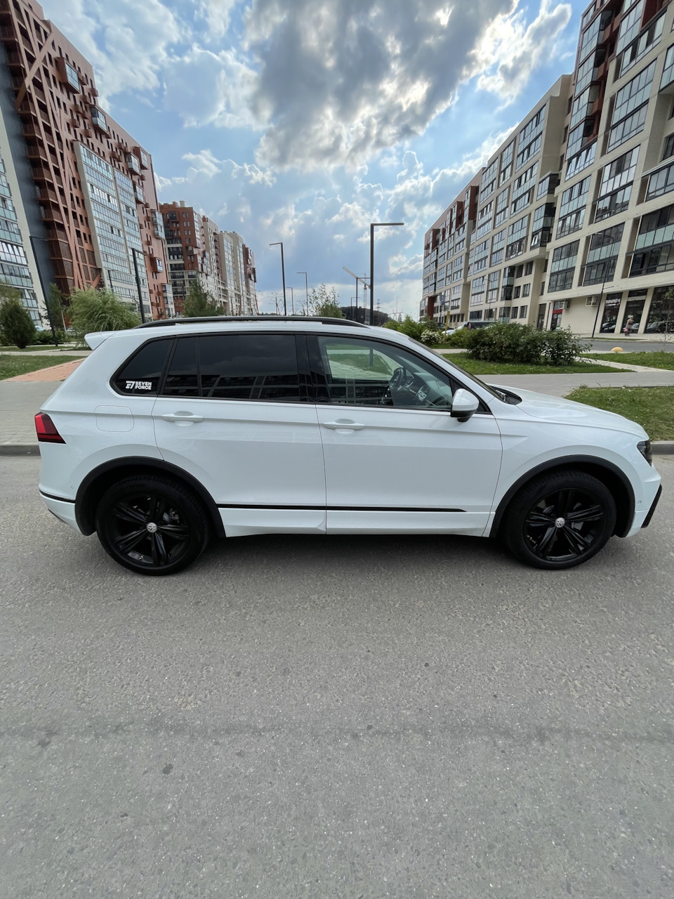 Фото в бортжурнале Volkswagen Tiguan (2G)