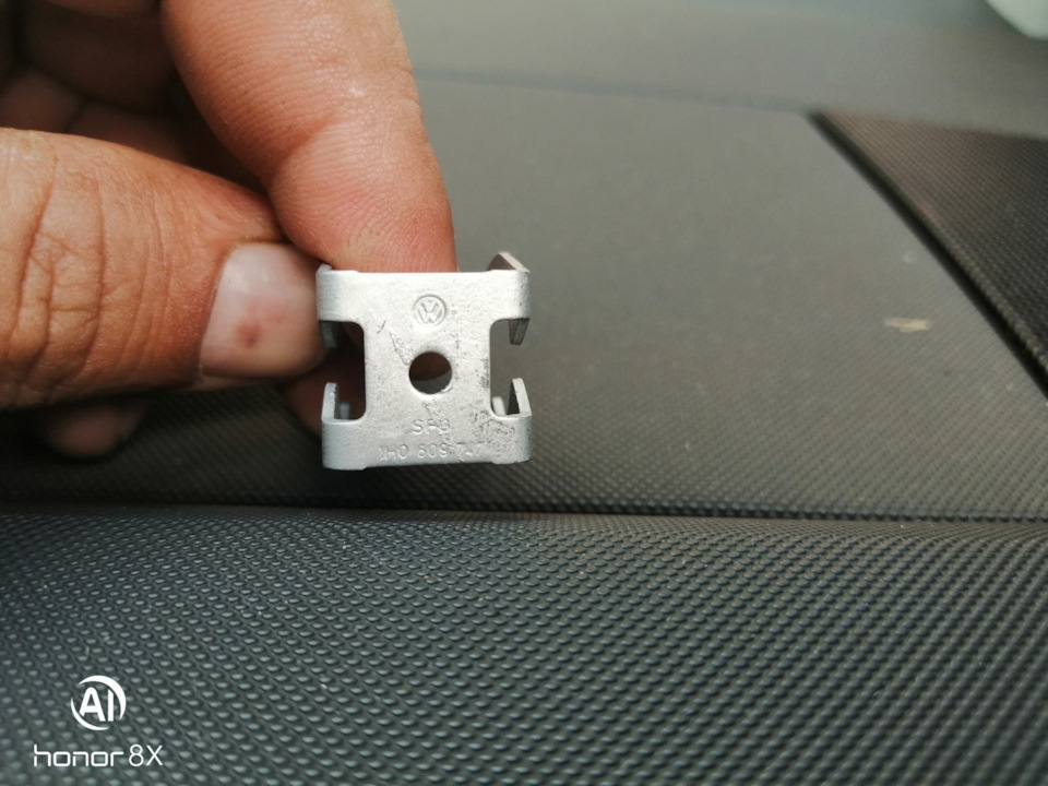 Фото в бортжурнале Volkswagen Sharan  (1G)