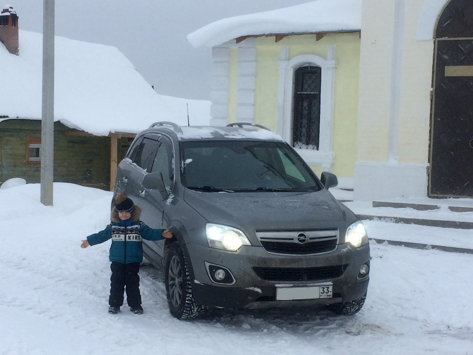 И машинкой вроде тоже доволен — Opel Antara