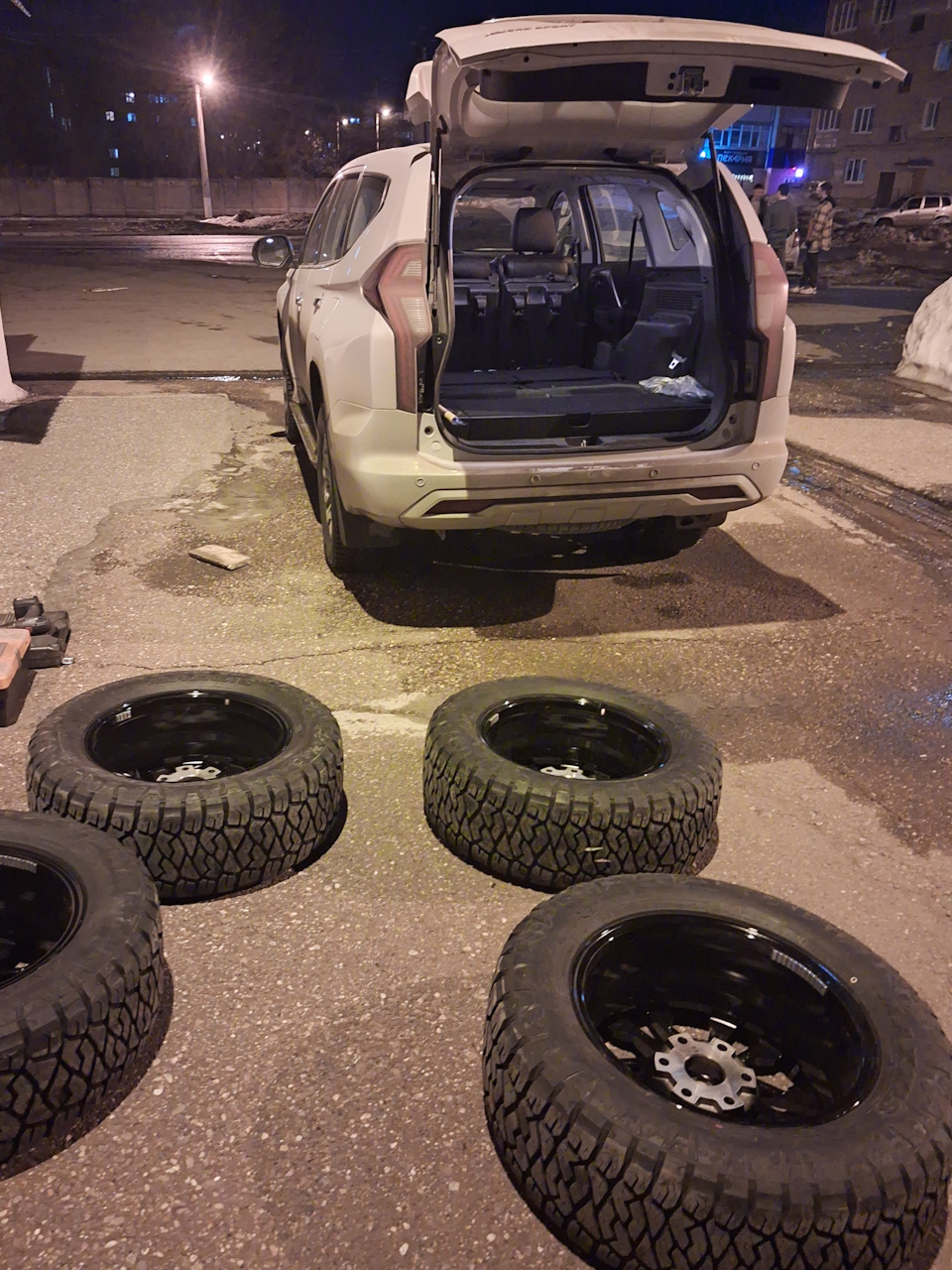 Фото в бортжурнале Mitsubishi Pajero Sport (3G)