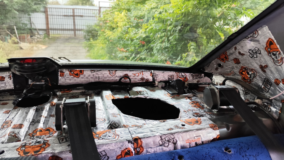 Фото в бортжурнале Renault Logan (1G)