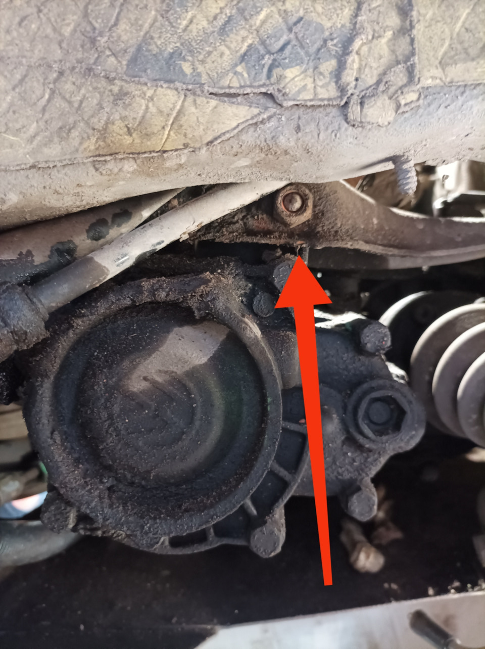 Болт на 17, гайка 15(16) — Volkswagen Golf Mk3