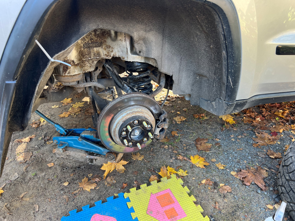 Фото в бортжурнале Jeep Grand Cherokee (WK2)