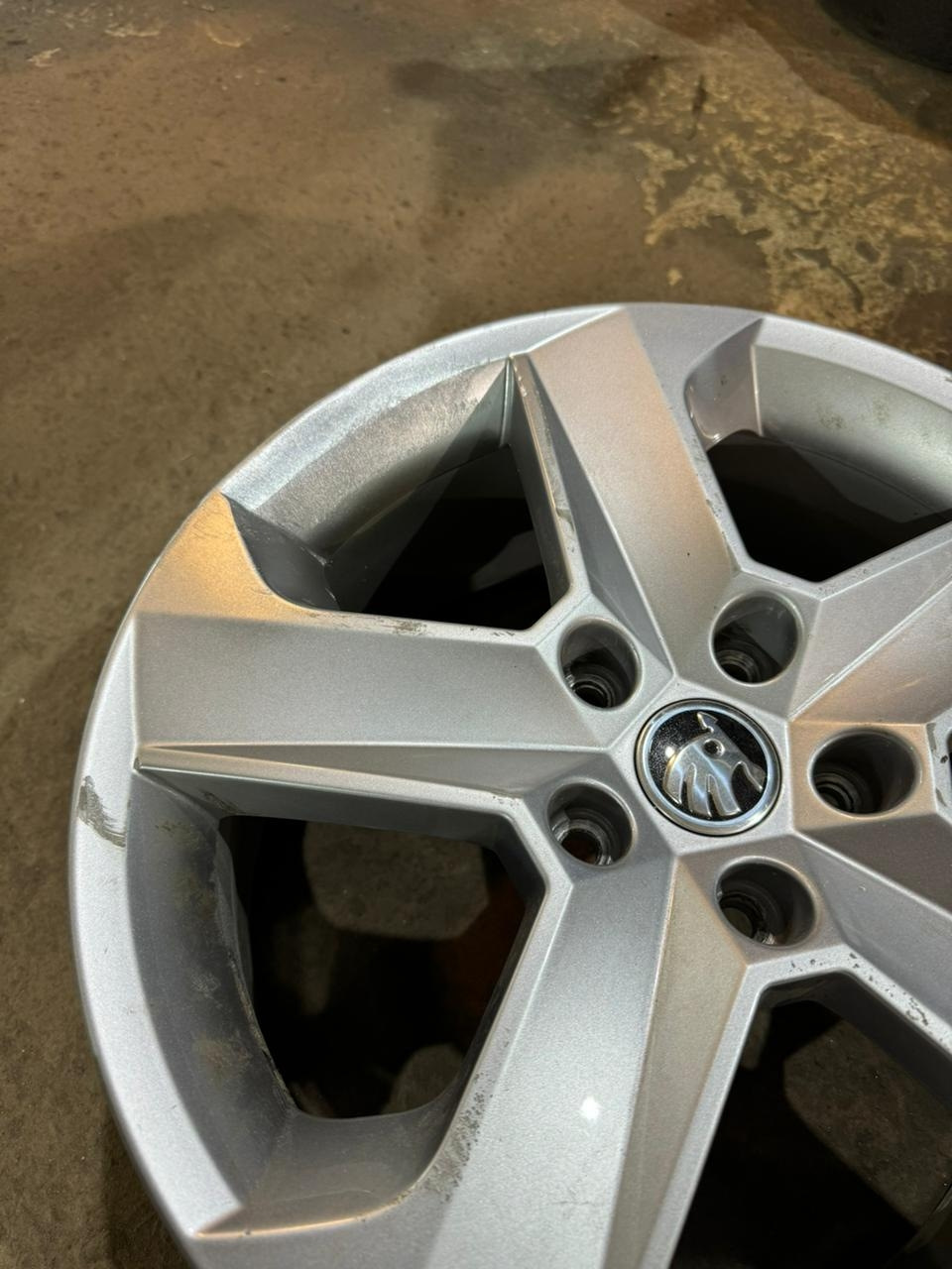 Фото в бортжурнале Skoda Octavia Combi A7 Mk3