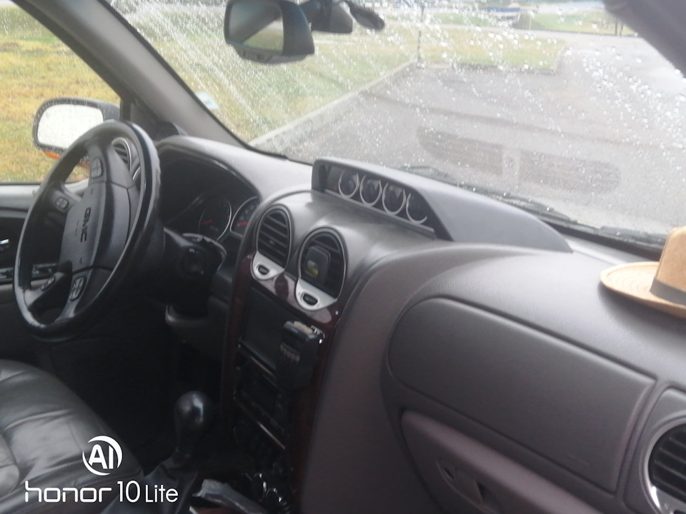Фото в бортжурнале GMC Envoy (2G)