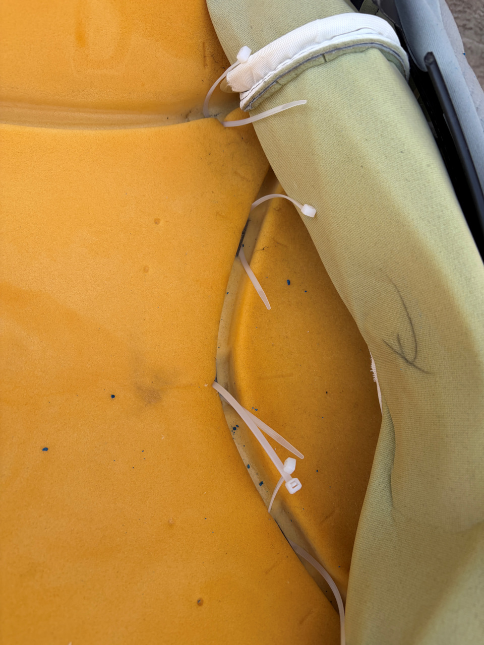 Фото в бортжурнале Toyota Prius (30)