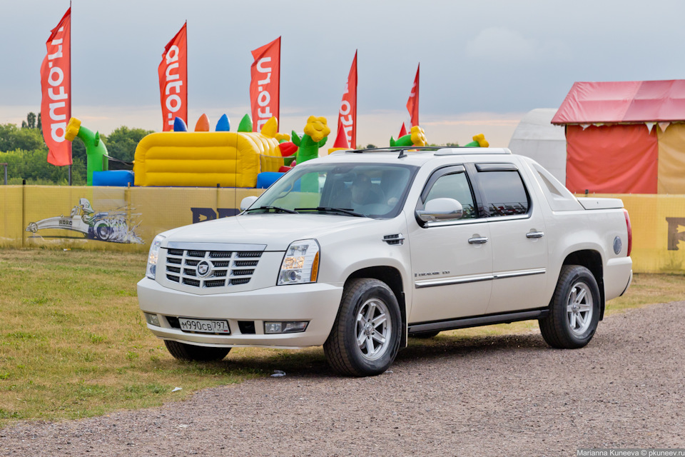 Фото в бортжурнале Cadillac Escalade (3G)