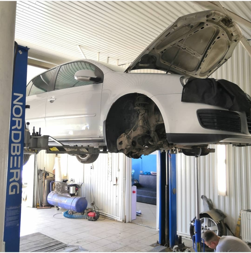 Photo from the logbook Volkswagen Golf Mk5