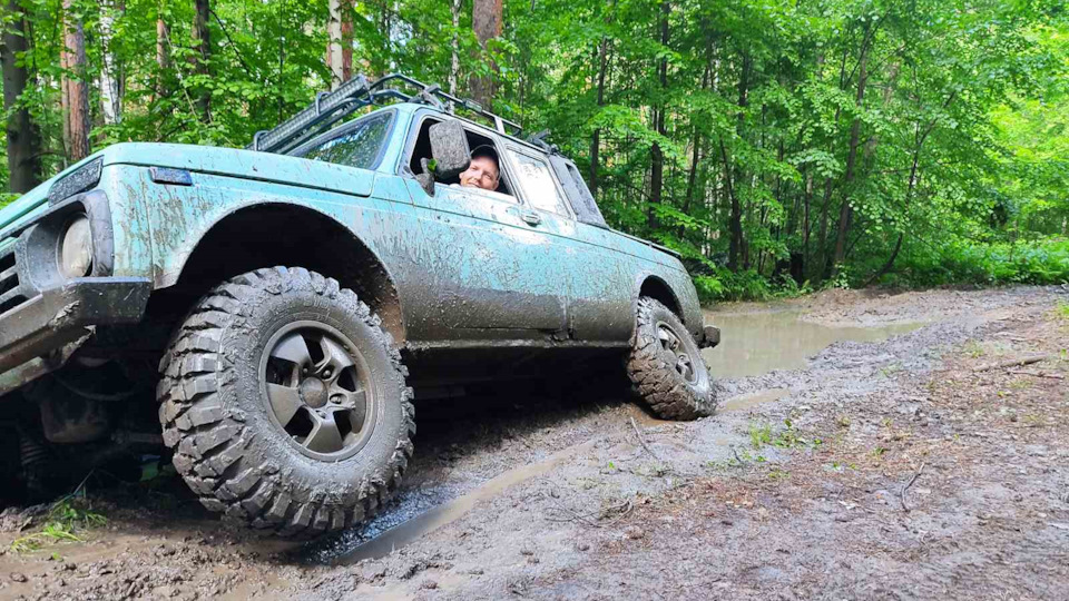 Lada 2329